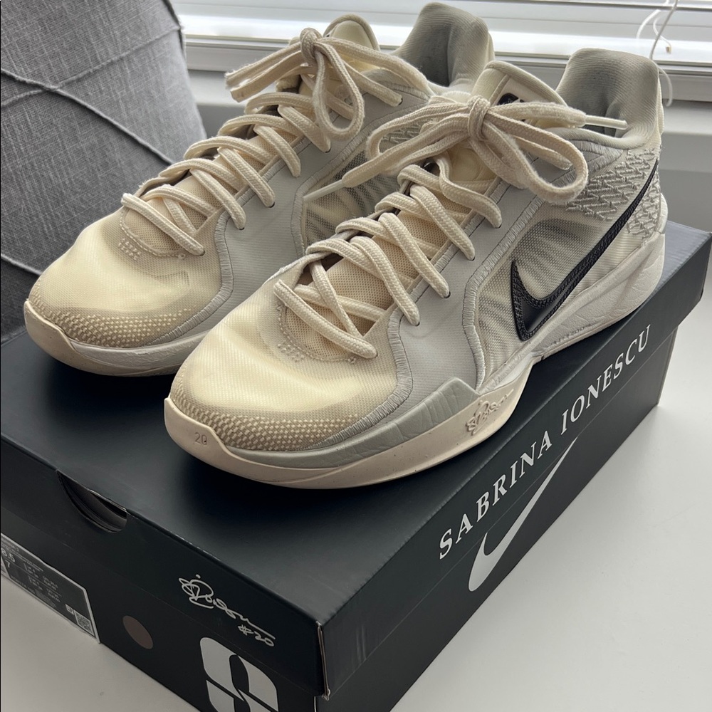 Nike Sabrina 2 Basketball Shoes